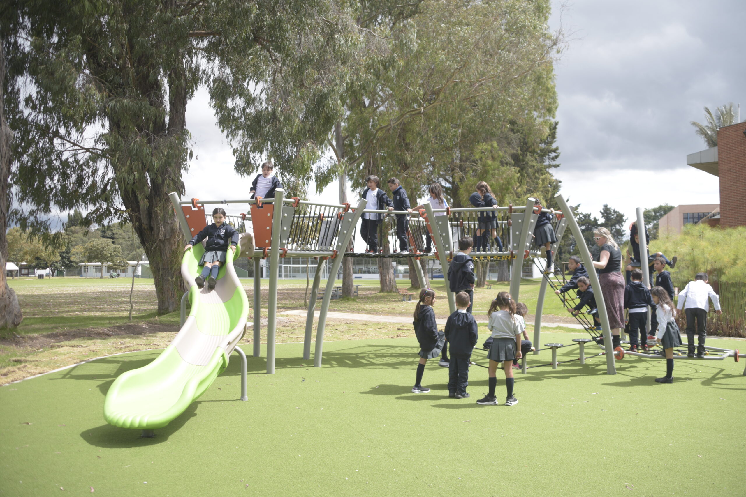 Inauguración del Parque de Primaria