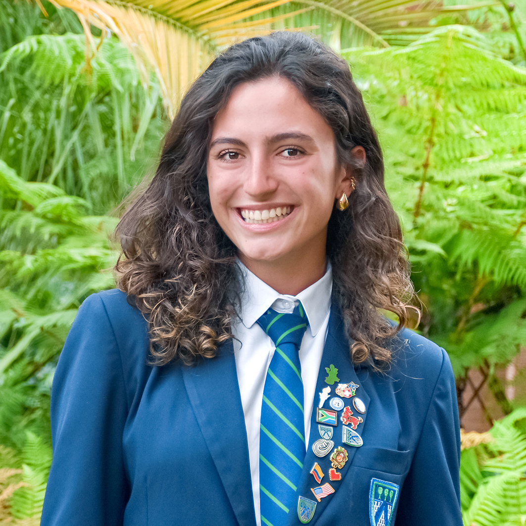 ESCALLÓN GARTNER JULIANA