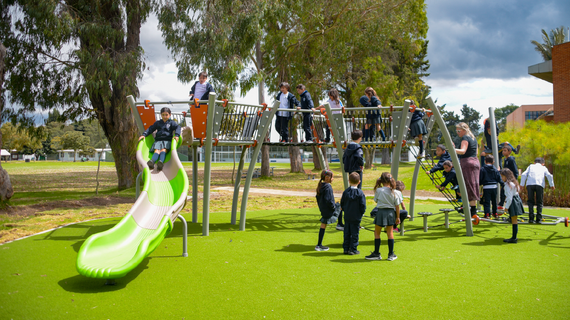 Inauguración del Parque de Primaria